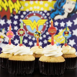 Lot de 10 bougies d'anniversaire "Wonderwoman" - DC Comics